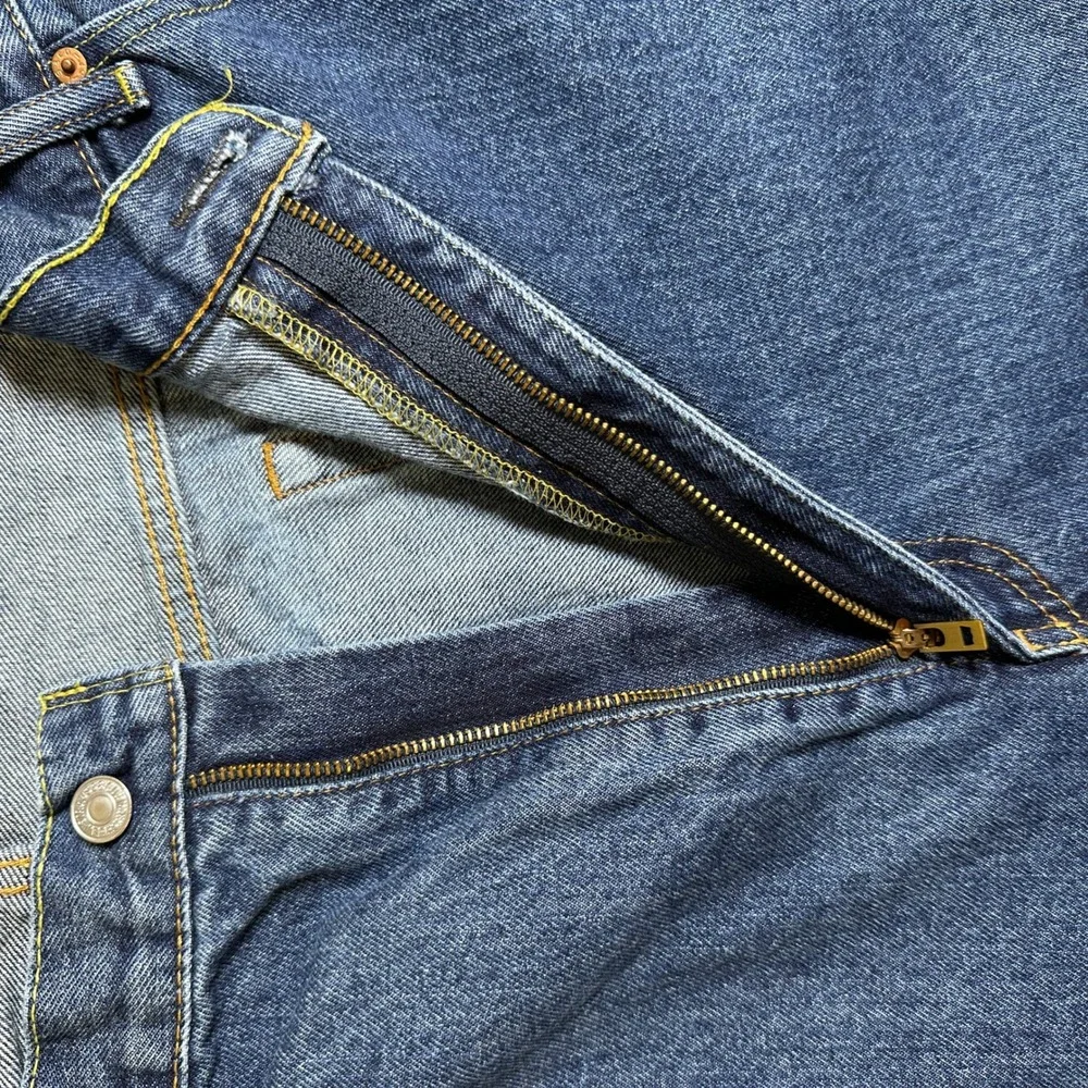 Levis 560 Comfort Fit Tapered Leg Jeans Mens 46x30 Blue Denim Medium Wash
